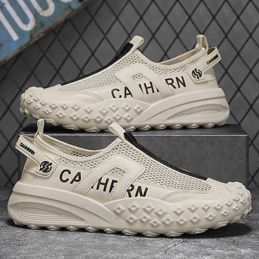 Men's new hollow breathable mesh sports shoes