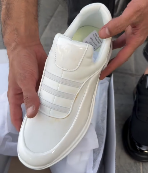 Painted Leather Splicing One Foot Casual Shoes