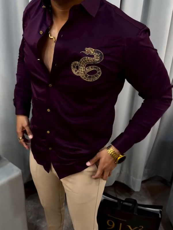 Men's Fine Shining Golden Snake Pattern Long Sleeve Shirt