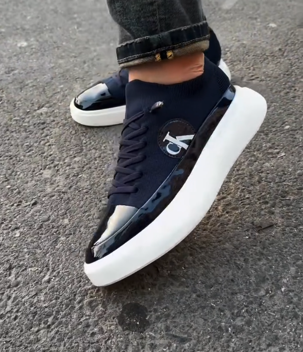 Lacquer Leather Thick Sole Glossy Splicing Casual Shoes
