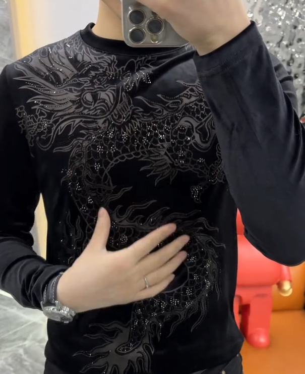 Dragon Pattern Glitter Velvet Long Sleeved Shirt