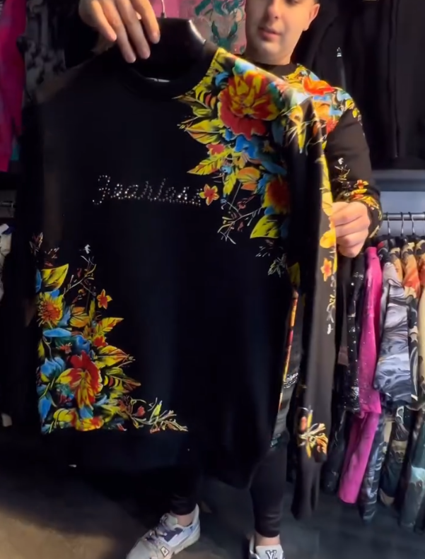 Peacock Splendor Sweatshirt
