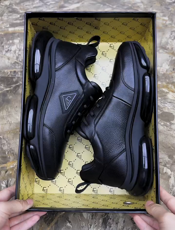 All-Black Air Cushion Sneakers