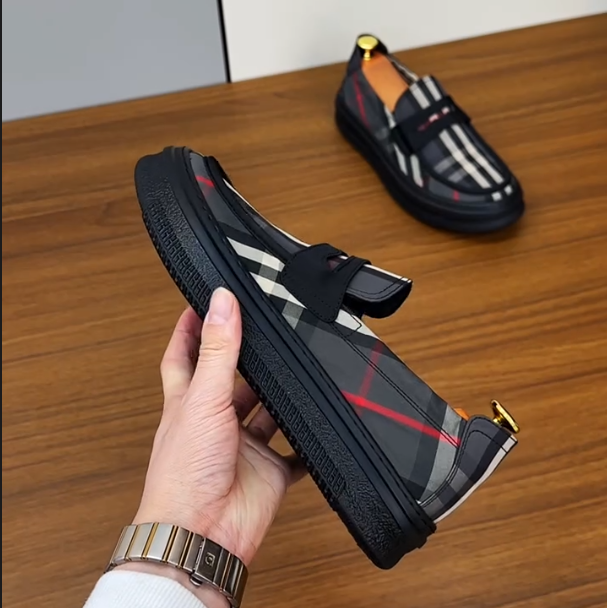 Men's Fashion Trend Short Sleeved Style Casual Leather Shoes