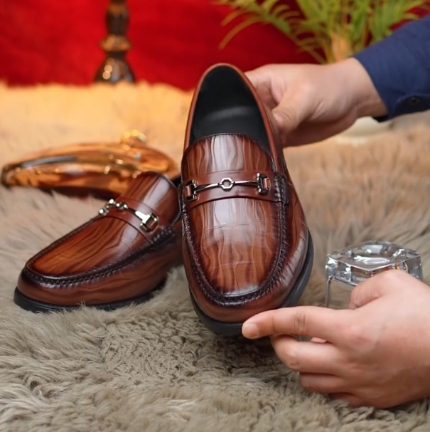 Men's New Top Layer Cowhide Soft Soled Driving Shoes