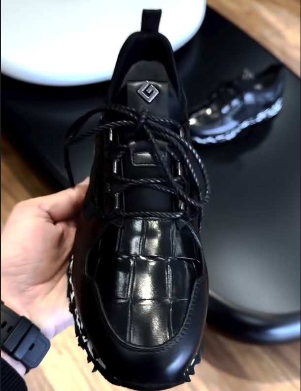 Men's New Crocodile Leather Patchwork Spotted Casual Leather Shoes
