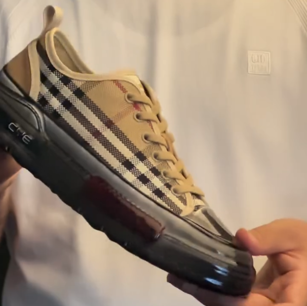 Checkered Fabric Rubber Soled Casual Shoes