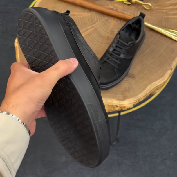 Leather Patchwork Breathable Casual Shoes