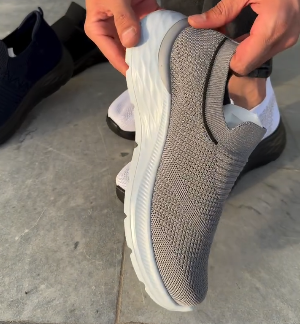 Breathable Mesh Woven One Foot Sports Shoes