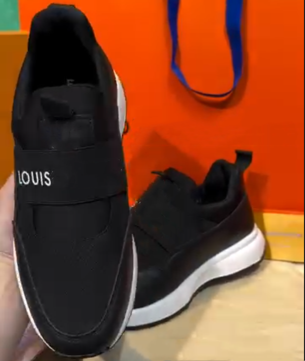 Breathable Mesh Elastic One Foot Casual Shoes