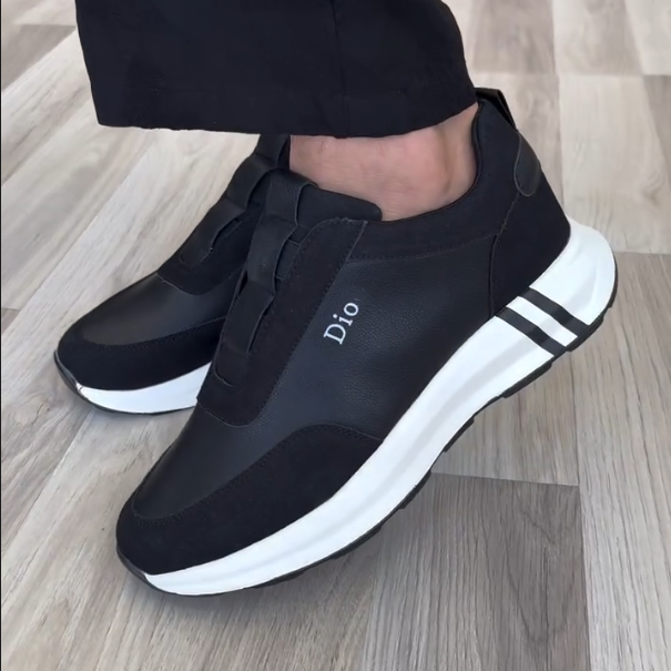 Splicing Leather Lightweight Casual Shoes