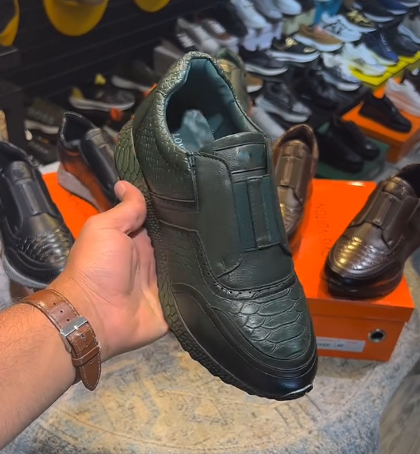Premium Leather Lightweight Casual Shoes