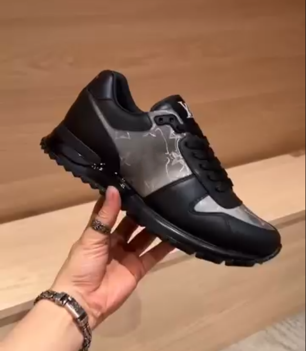 Bright Embossed Patchwork Casual Shoes
