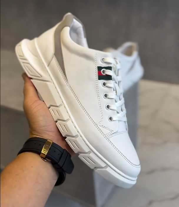 Advanced Leather Splicing Casual Shoes