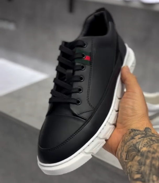 Advanced Leather Splicing Casual Shoes