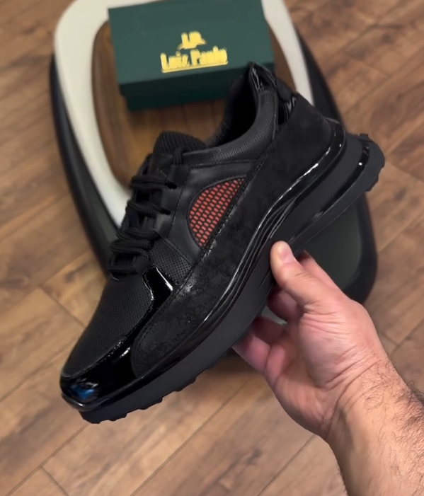 Advanced Luxury New Leather Splicing Breathable Casual Shoes