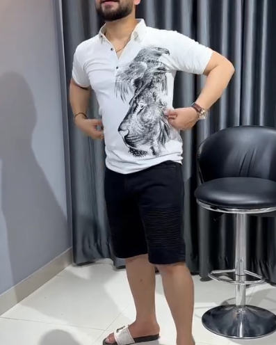 Diamond Studded Lion Print Short Sleeved Shirt