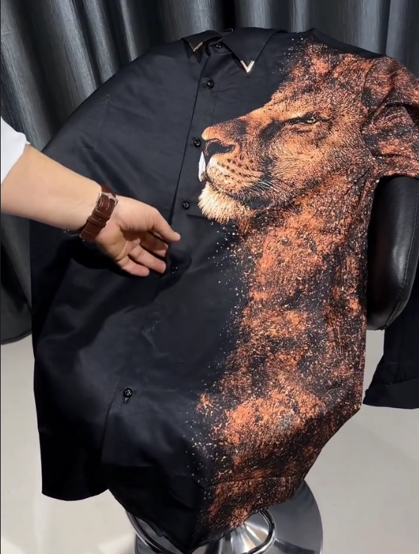 Lion King Shoulder Print Long Sleeved Shirt