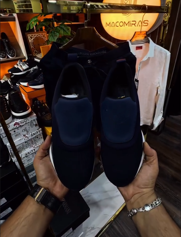 Luxury One Foot Technology Fabric Casual Shoes