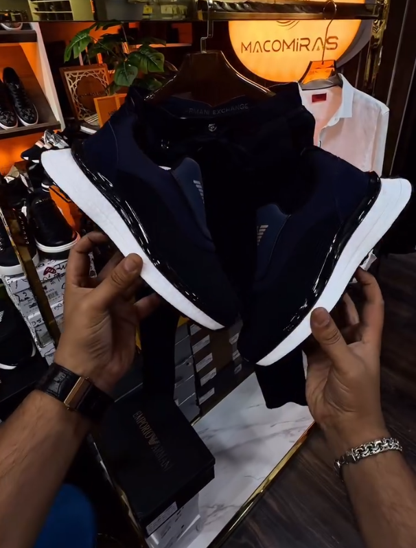 Luxury One Foot Technology Fabric Casual Shoes
