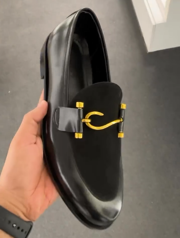 Lacquer Leather Metal Accessories Casual Leather Shoes
