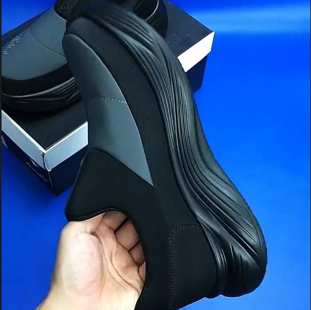 Men's New Autumn Non Slip Soft Soled Lightweight Walking Sports Shoes