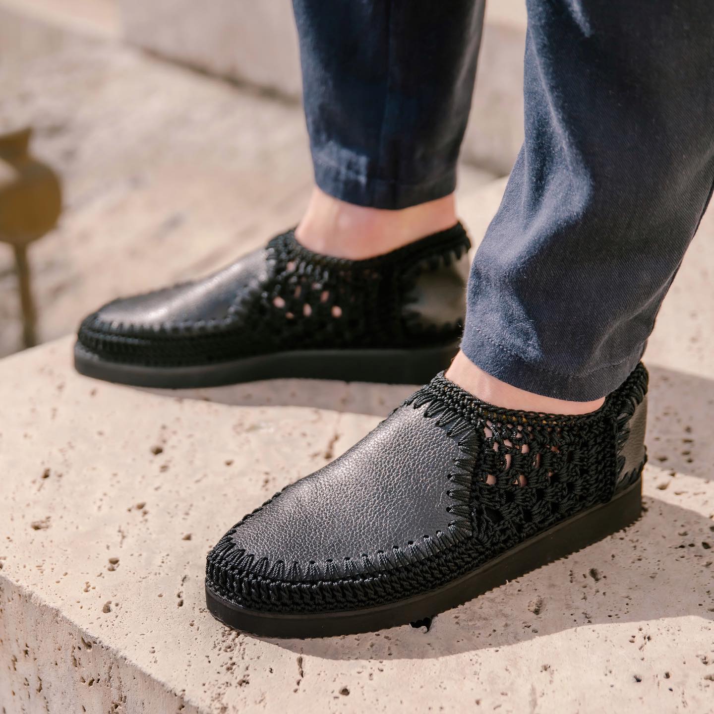 Knitted And Spliced Leather Casual Shoes