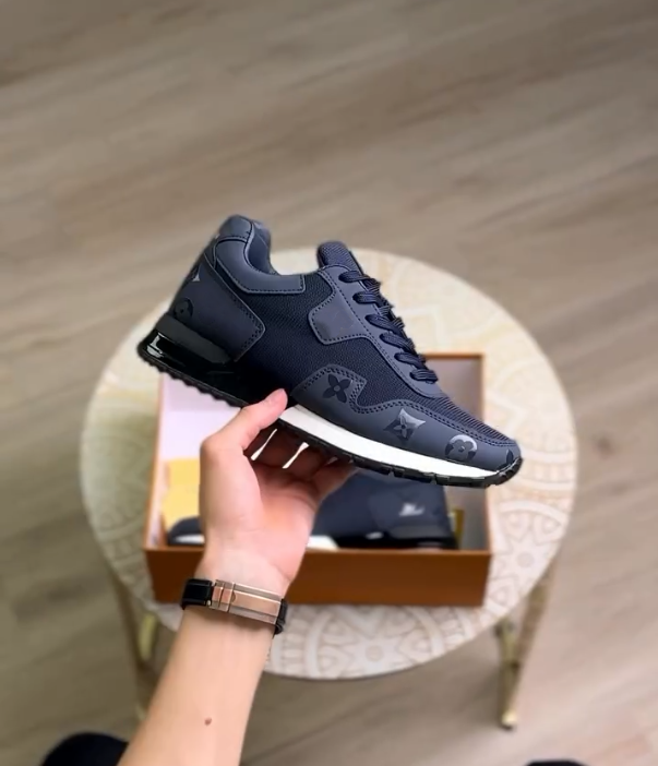 Luxury Glossy Printed Leather Breathable Casual Shoes