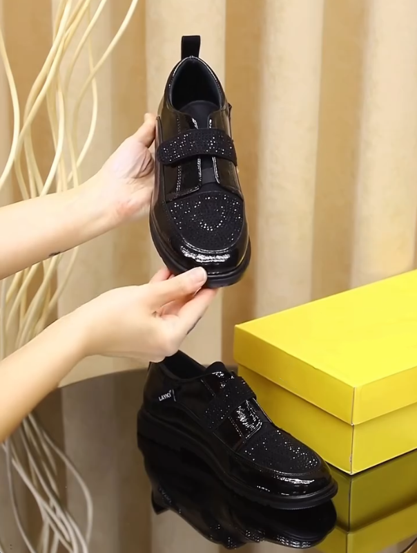 Men's Velcro Sparkling Diamond Casual Leather Shoes