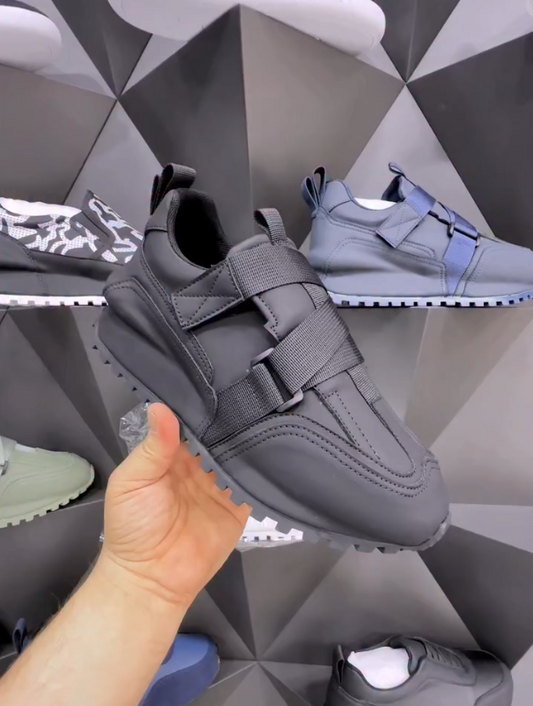 Urban Glide Sneakers