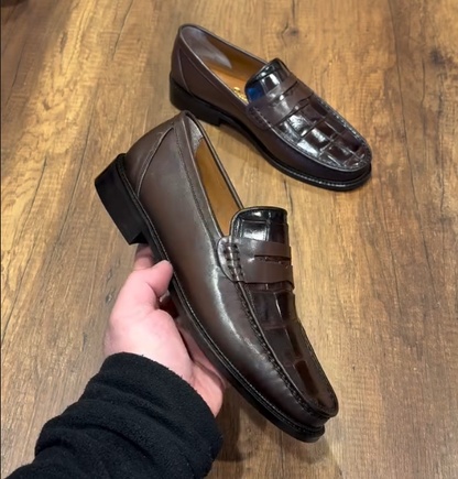 Men's Casual Crocodile Leather Waffle Shoes