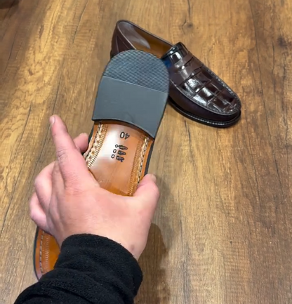 Men's Casual Crocodile Leather Waffle Shoes