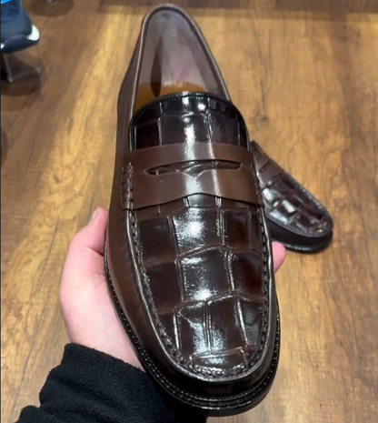 Men's Casual Crocodile Leather Waffle Shoes
