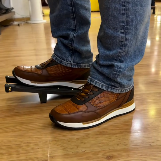 Men's New Crocodile Leather Light Luxury Casual Sports Shoes