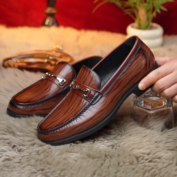 Men's New Top Layer Cowhide Soft Soled Driving Shoes
