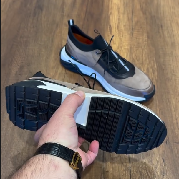 Men's New Cowhide Splicing Breathable Casual Sports Shoes