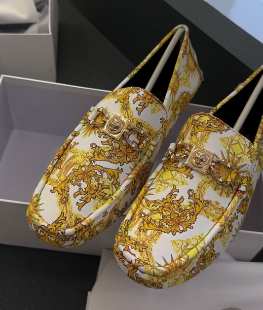 Golden Totem Stepping Casual Shoes