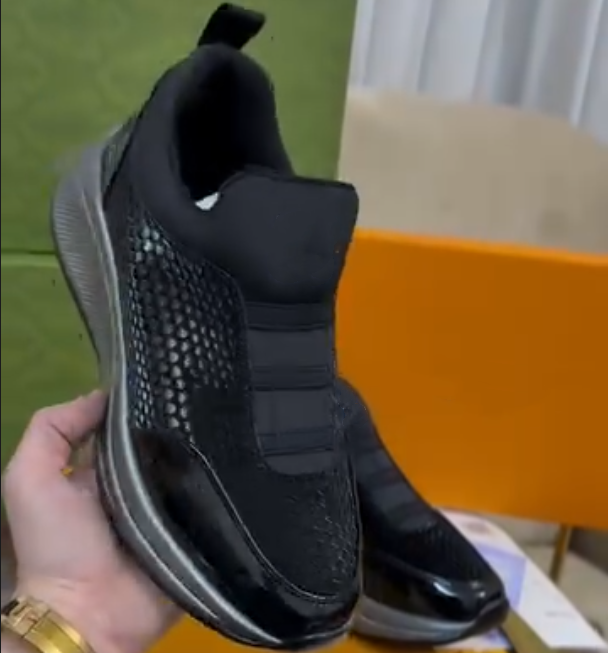 Scallion Foot Pedal Splicing Casual Shoes