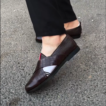 Breathable One Foot Leather Shoes