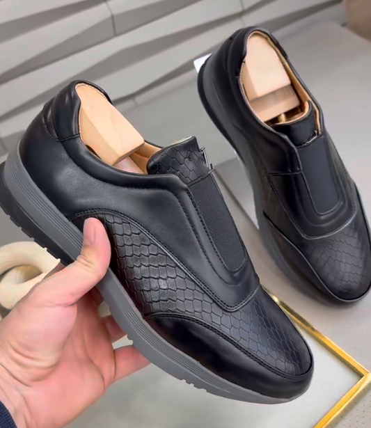 Scale Patterned Casual Shoes
