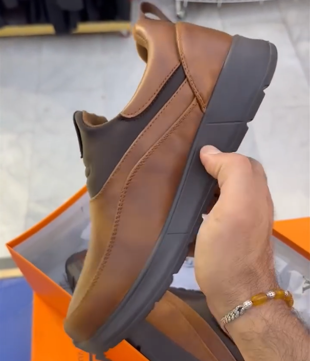Step On High-end Leather Casual Shoes