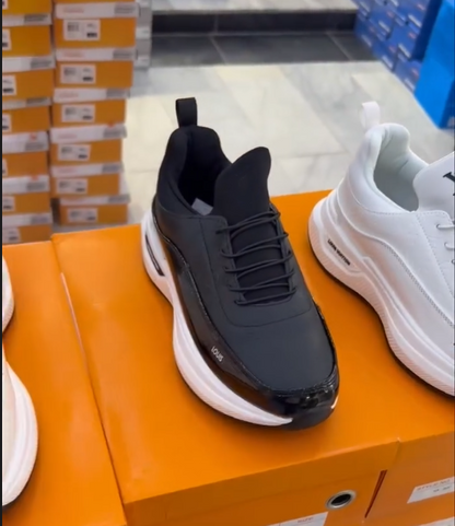 Lightweight Casual Shoes With Leather Lacquer Edges