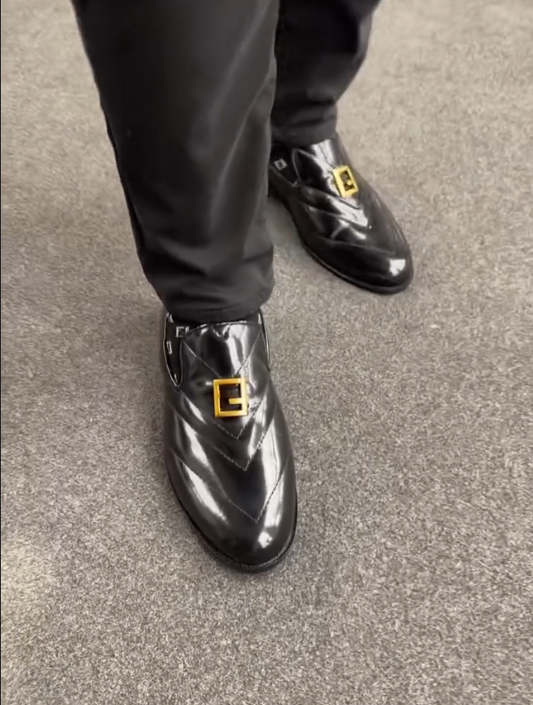 Bright Metal Accessories Casual Leather Shoes