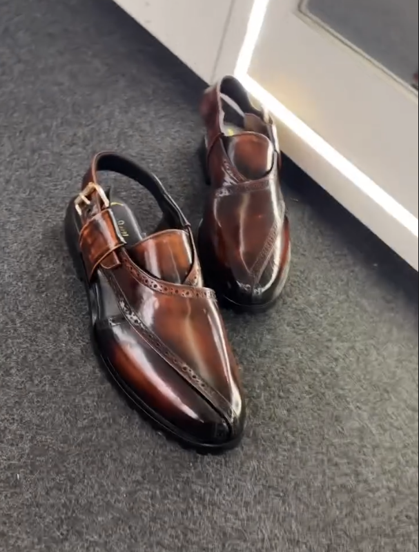 Sharp Pointed Leather Glossy Breathable Casual Shoes
