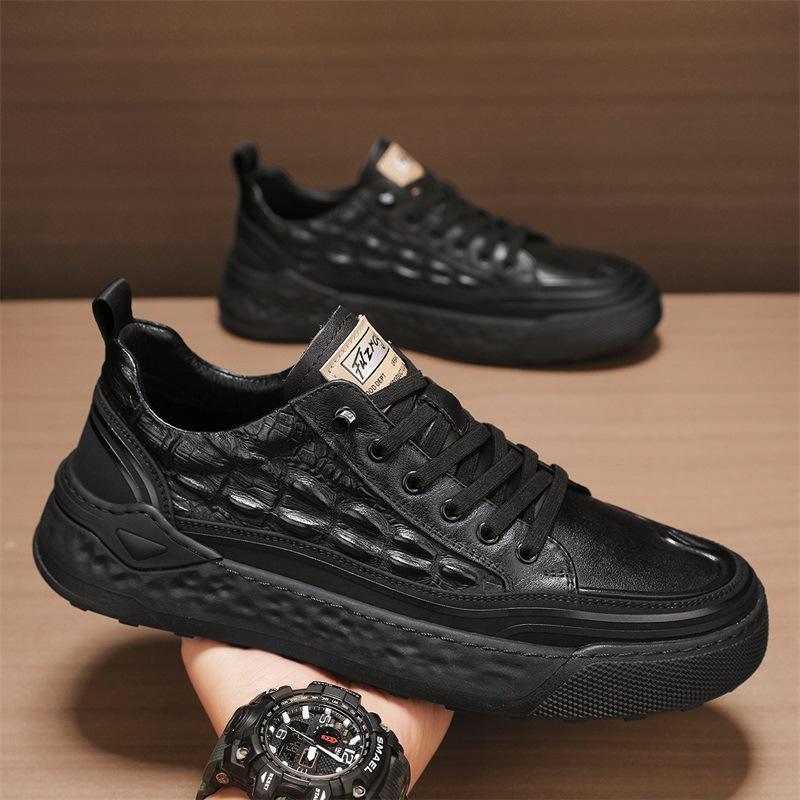 Men's new light luxury one foot high-end crocodile patterned leather casual shoes