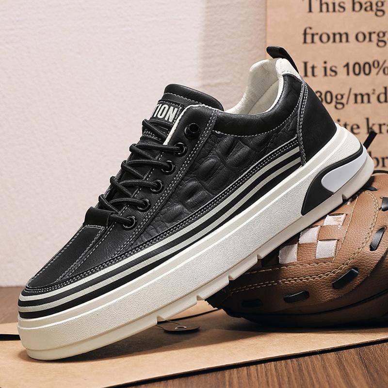 Men's new leather fashionable casual board shoes