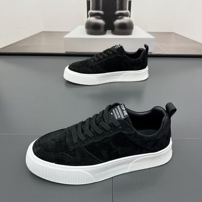 Men's new suede trendy lightweight casual sports shoes