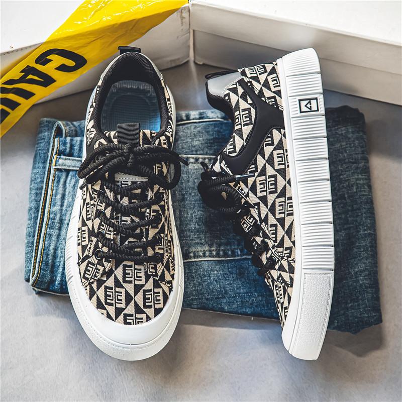 Men's new canvas casual and fashionable board shoes