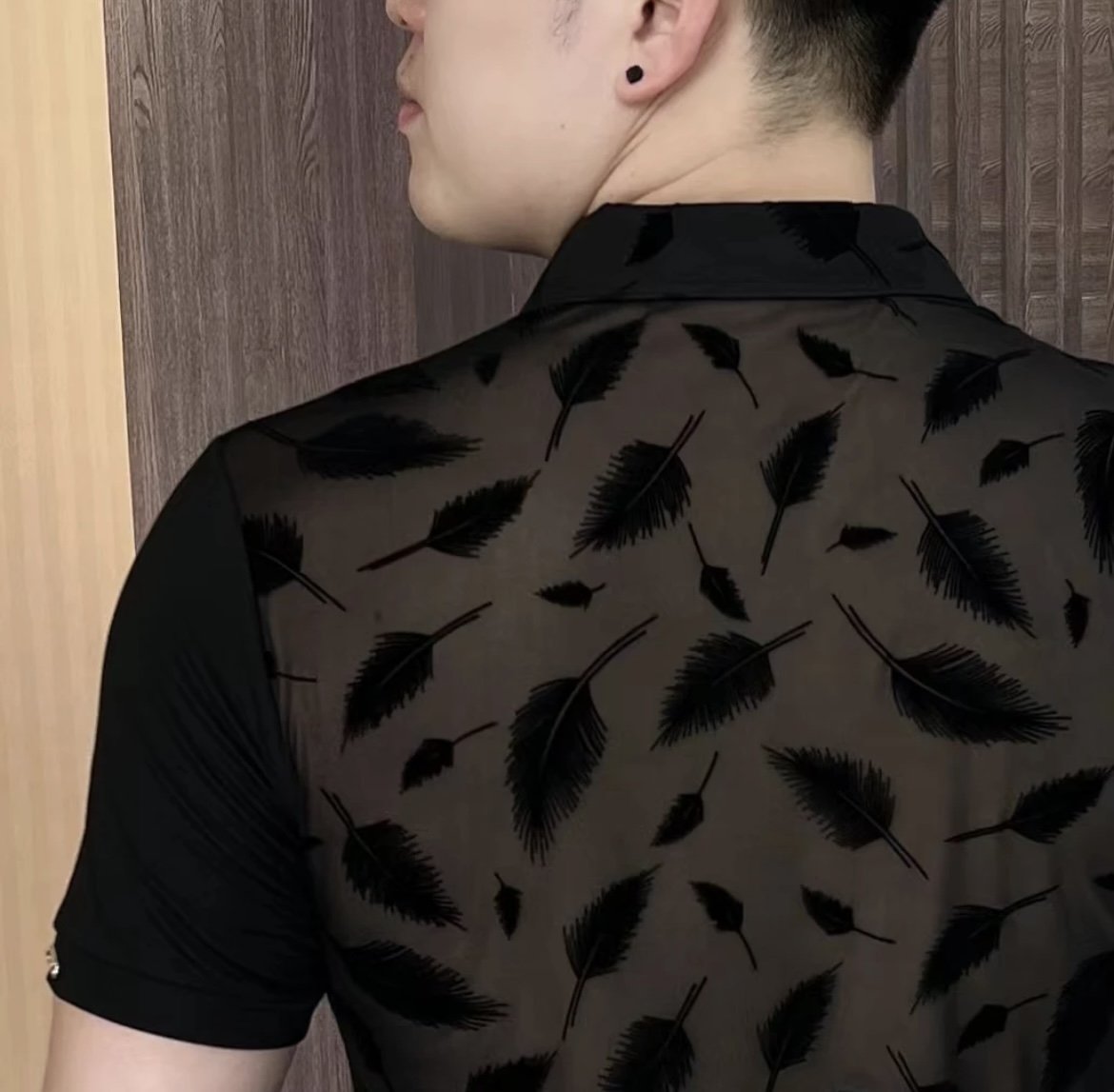 Men's Back Perspective Leaf Short Sleeved Shirt