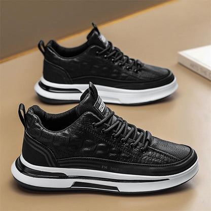 Men's new leather casual black warrior sports shoes